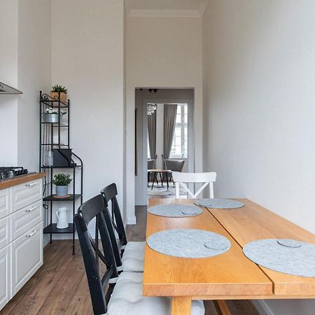 Olives Marina Apartment Гданск Екстериор снимка