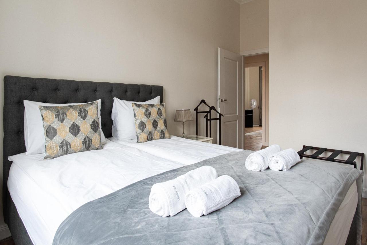 Olives Marina Apartment Гданск Екстериор снимка