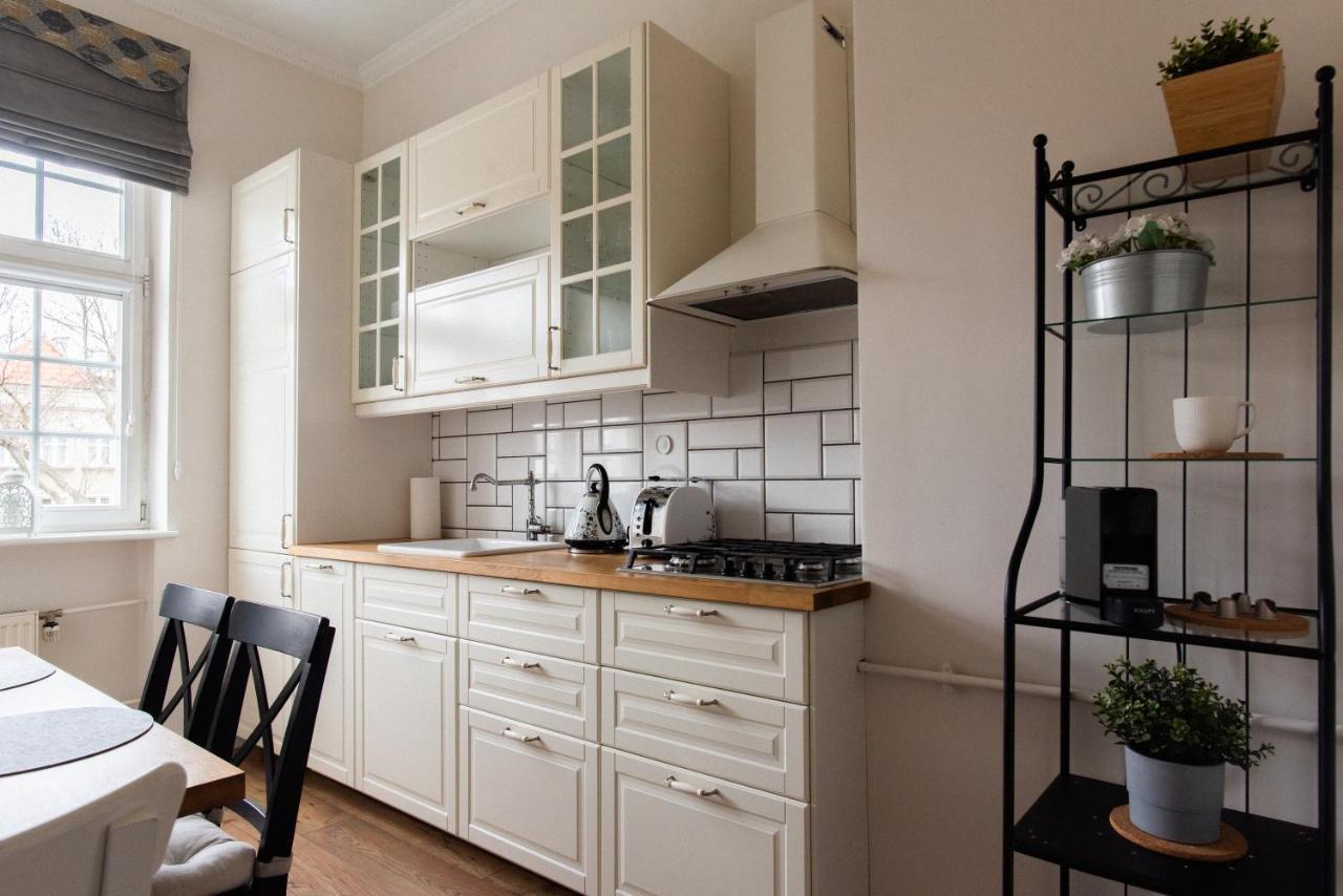 Olives Marina Apartment Гданск Екстериор снимка